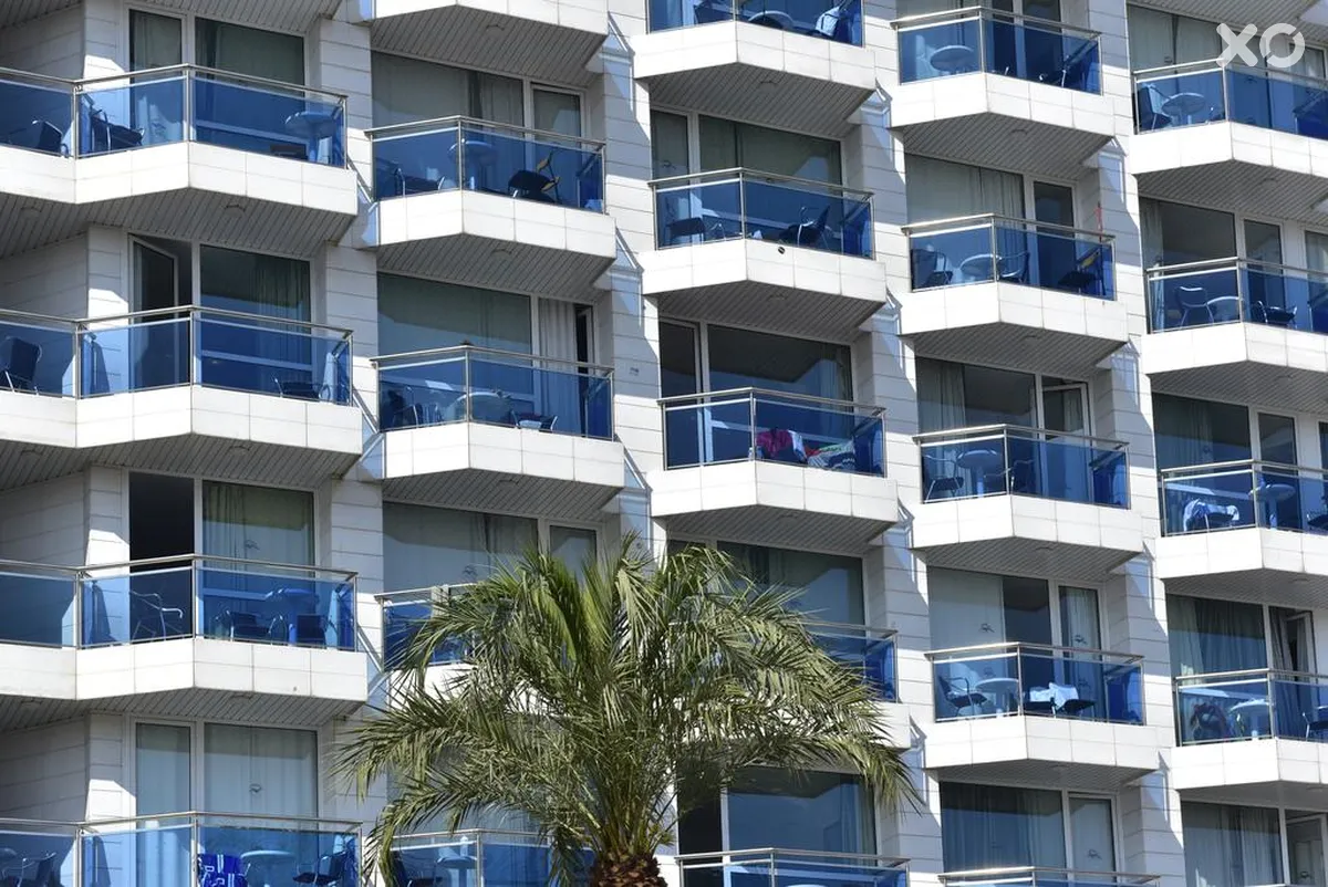 Blau Apartments