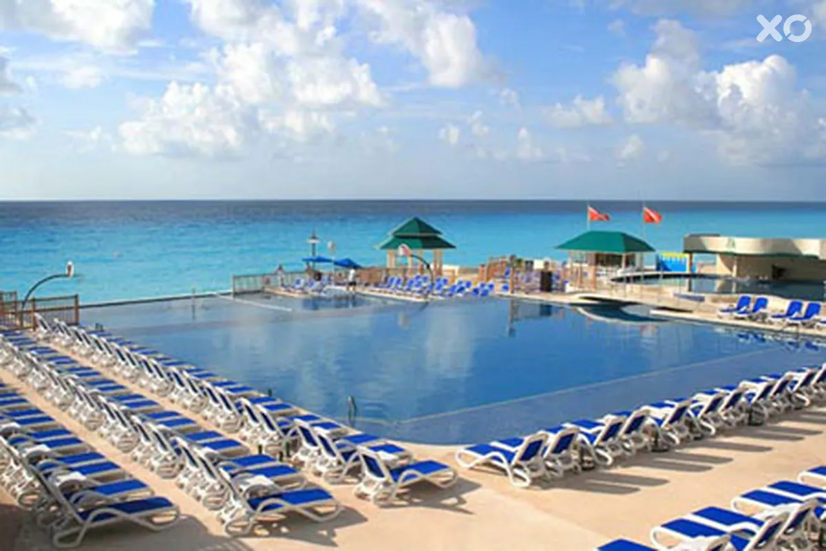 Seadust Cancun Family Resort