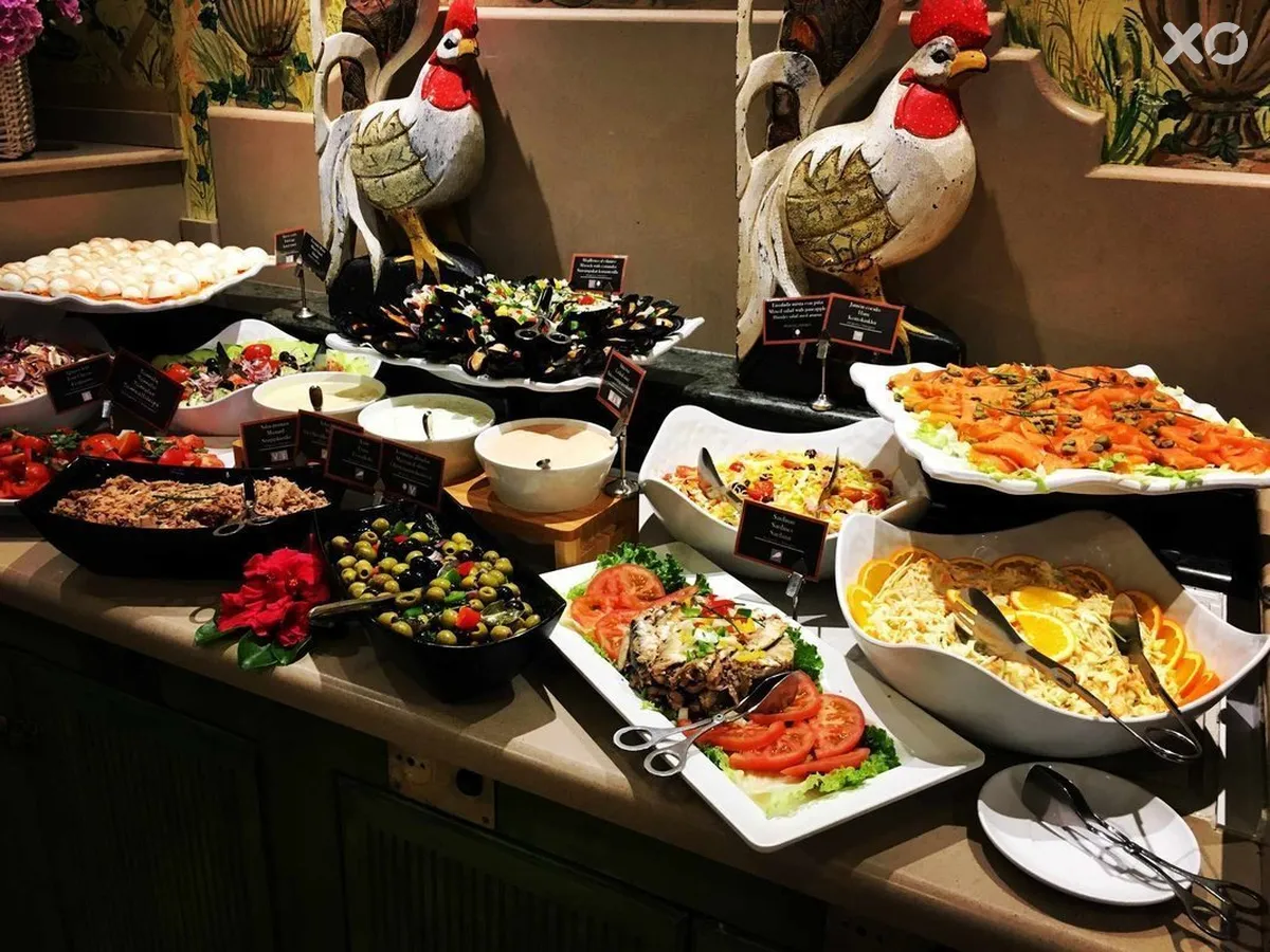 Green Garden Resort & Suites