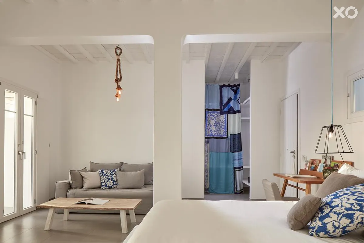 Boheme Hotel