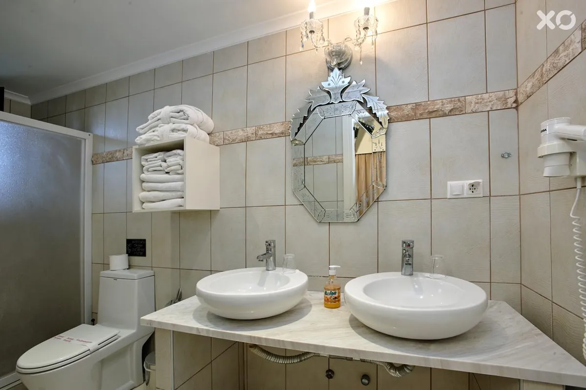 Bomo Assa Maris Beach