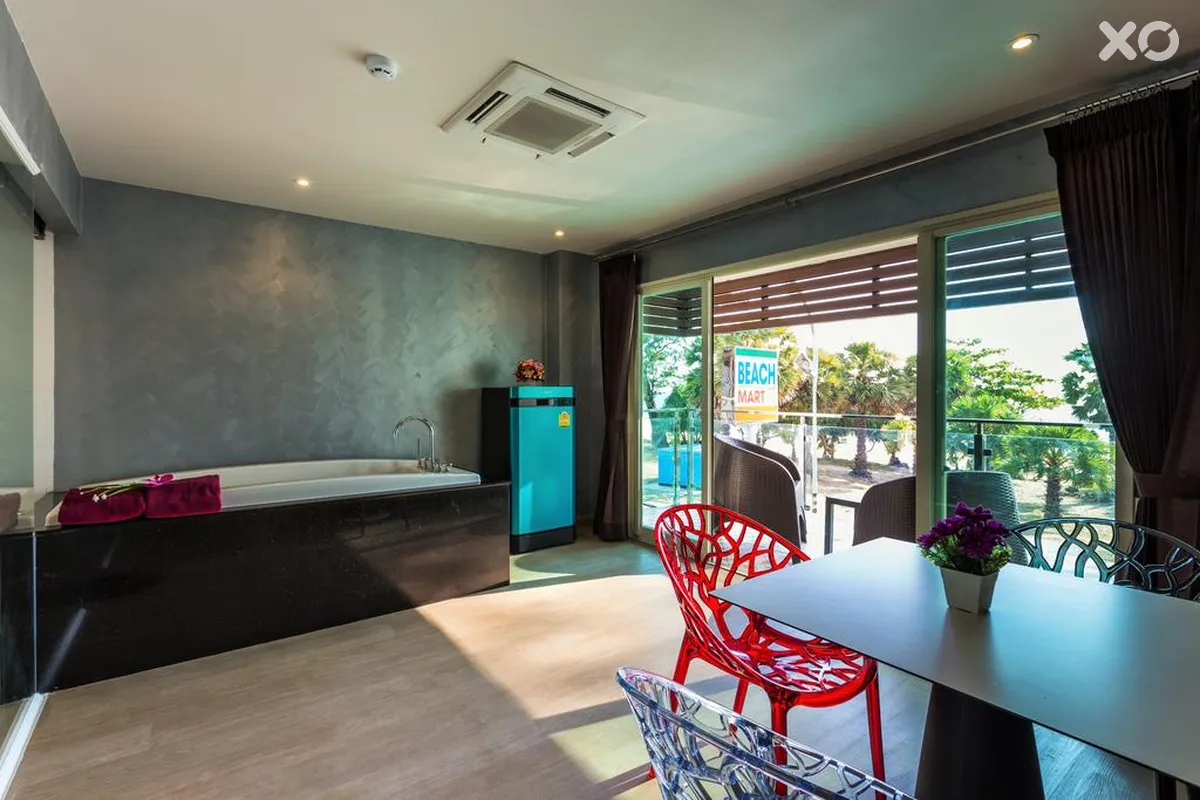 Anda Beachside Hotel