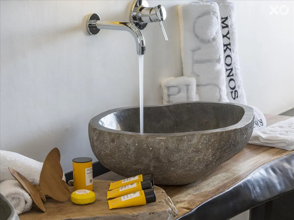 Myconian Utopia Relais & Chateaux