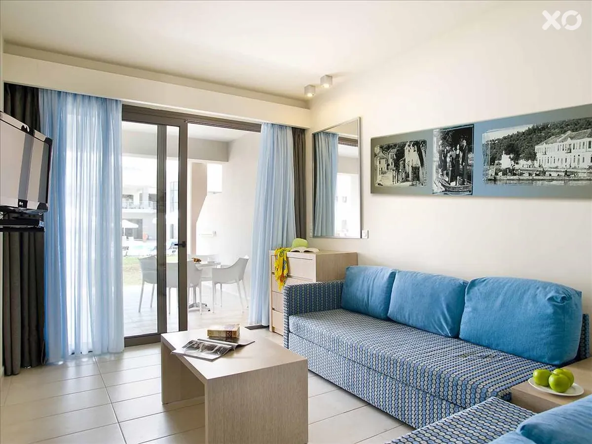 Alea Hotel & Suites
