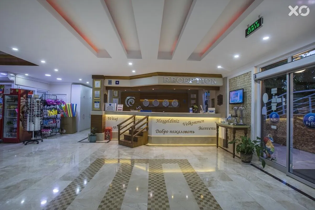 Club Big Blue Suite Hotel