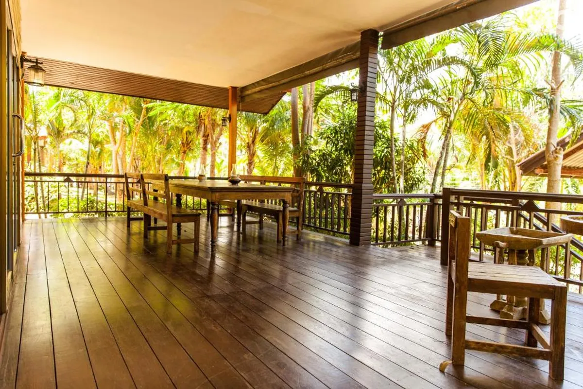 Coco Palm Beach Resort