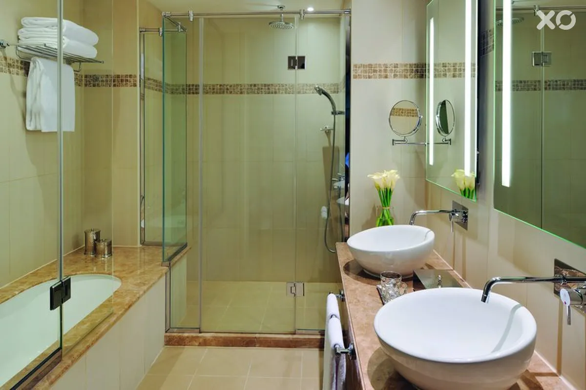 Avani Deira Dubai Hotel