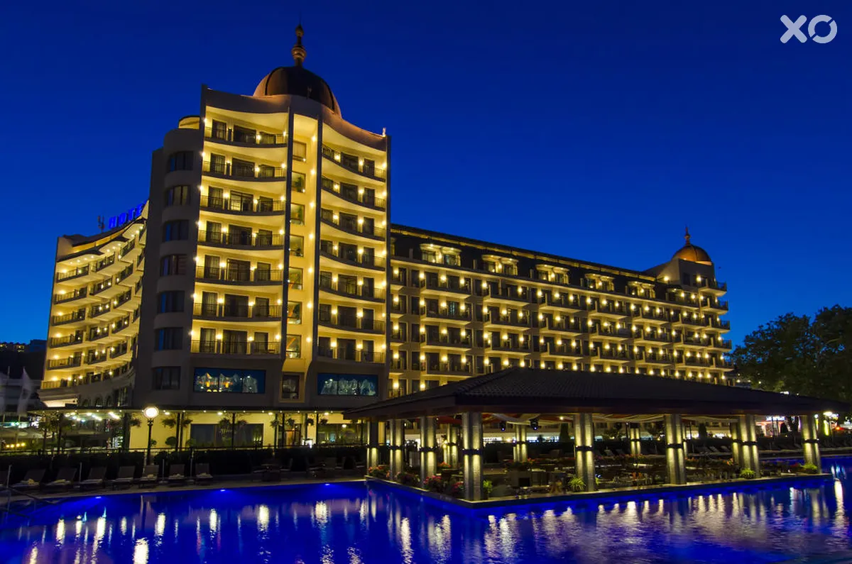 Admiral Hotel