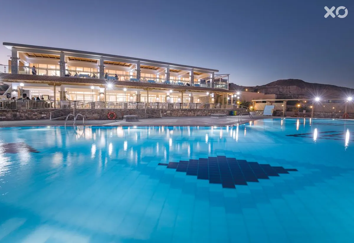 Grand Blue Beach Hotel