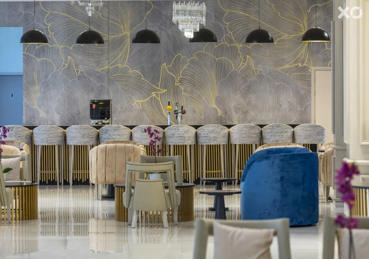 Constantinos The Great Beach Hotel