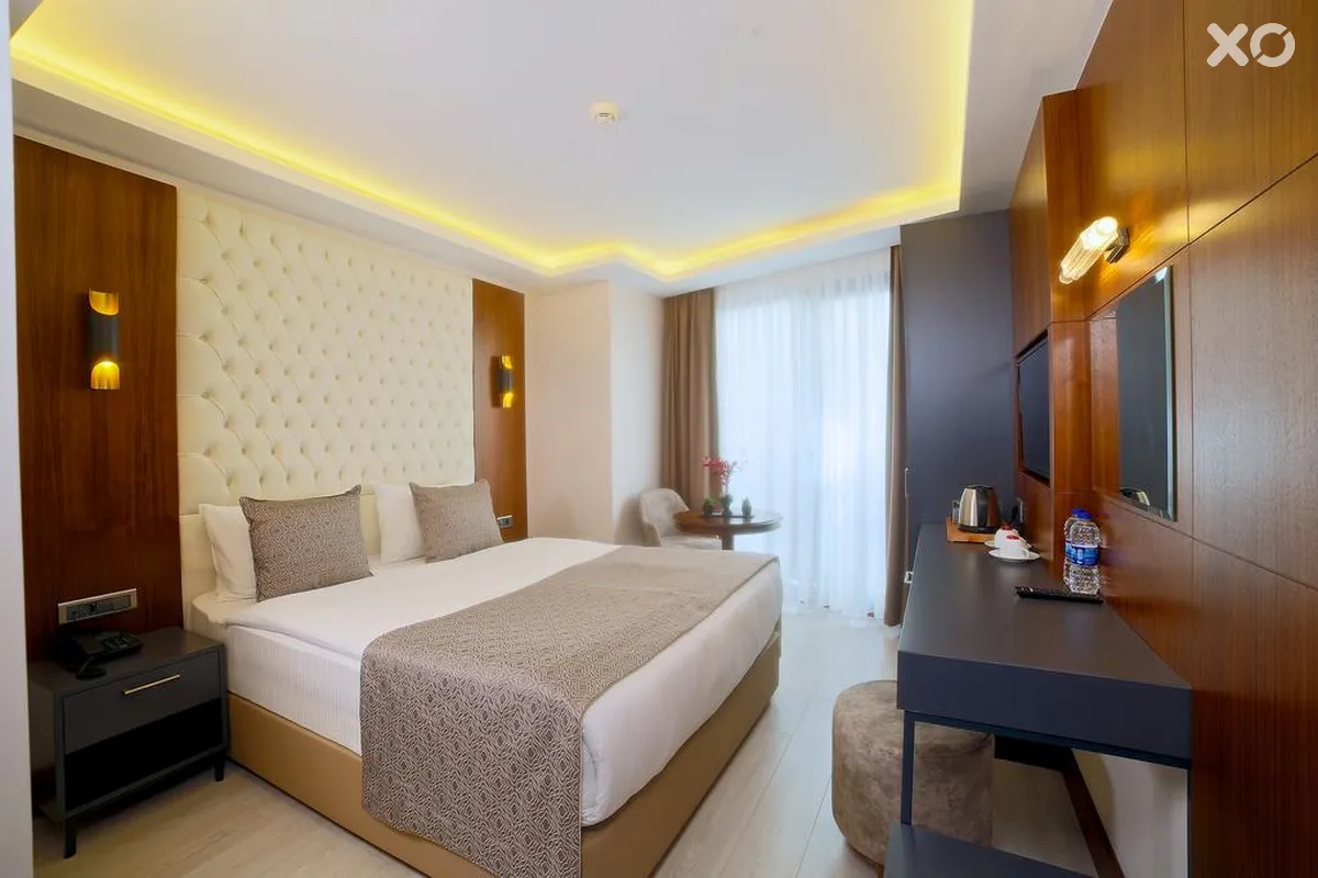 My Dream Hotel