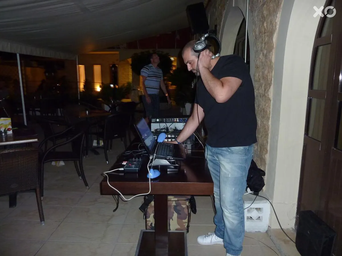 Oasis Hotel