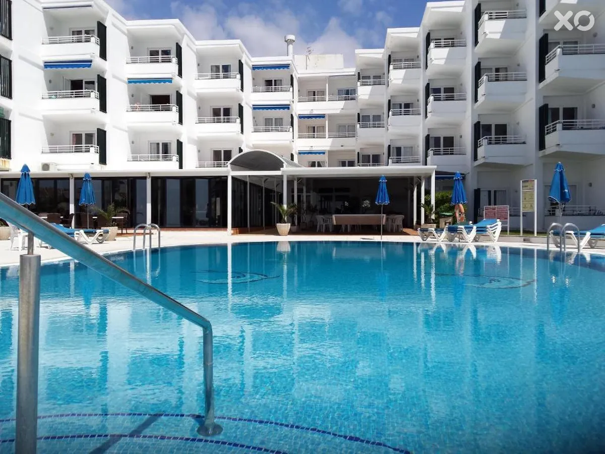Vistamar Apartments