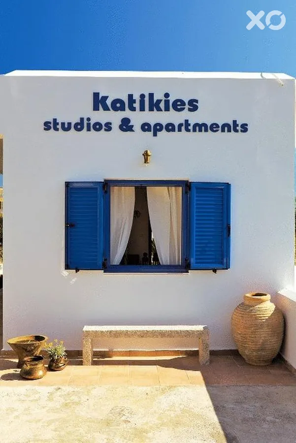 Katikies Studios & Apartments