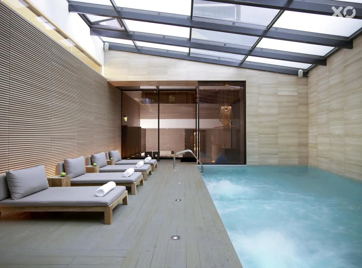 The Met Hotel