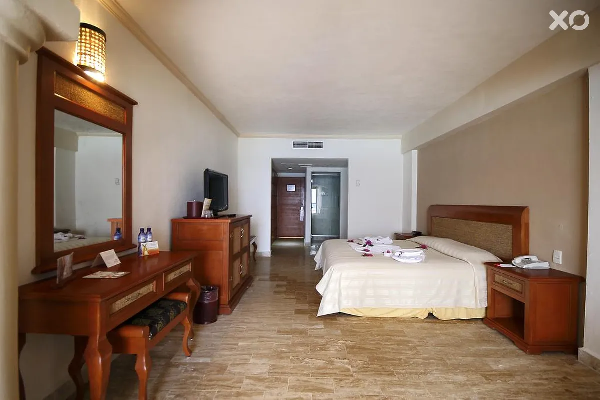 Golden Parnassus Resort & SPA