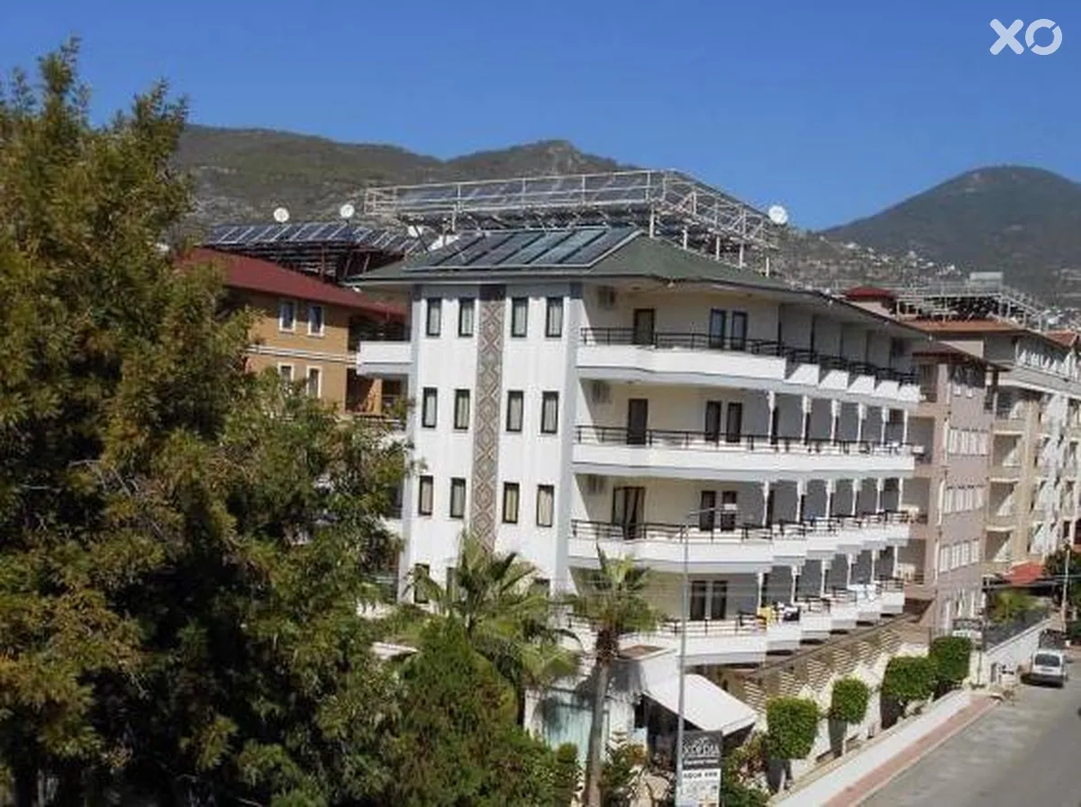 Kandelor Hotel