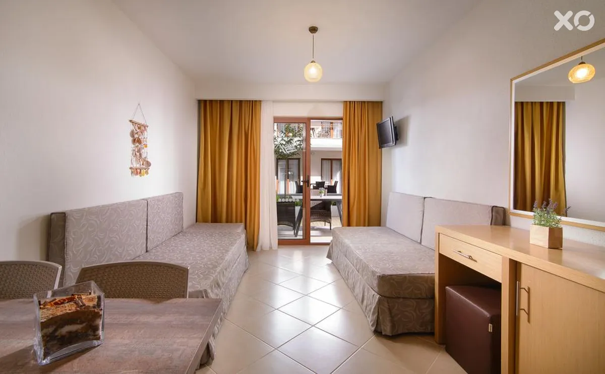 Apanemia by Flegra Hotels