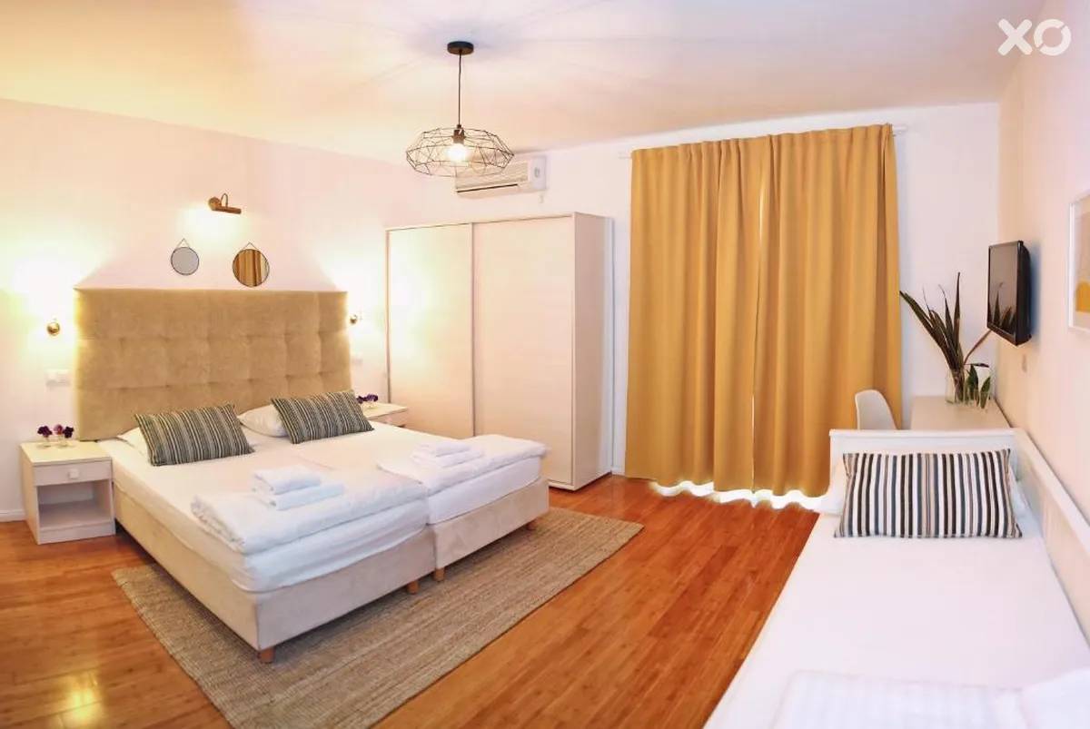 Delfin Restaurant Hotel