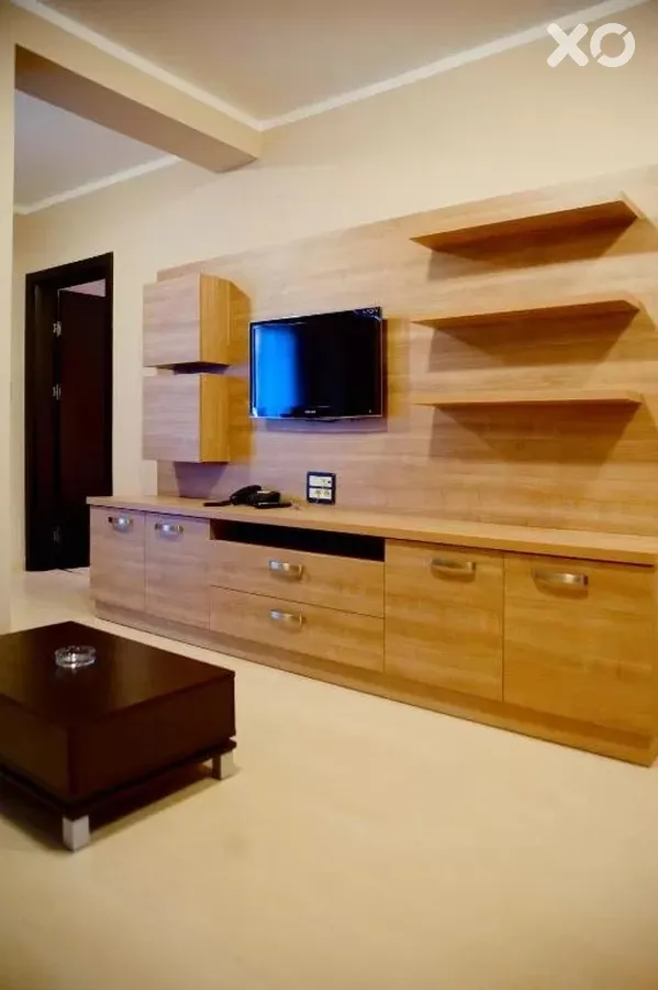 V Lux Villa