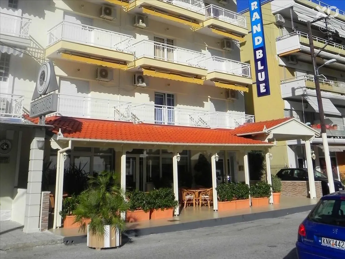 Grand Blue Hotel