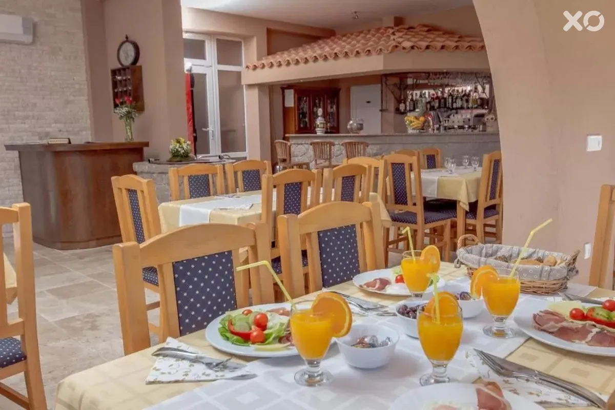 Pharos Hotel