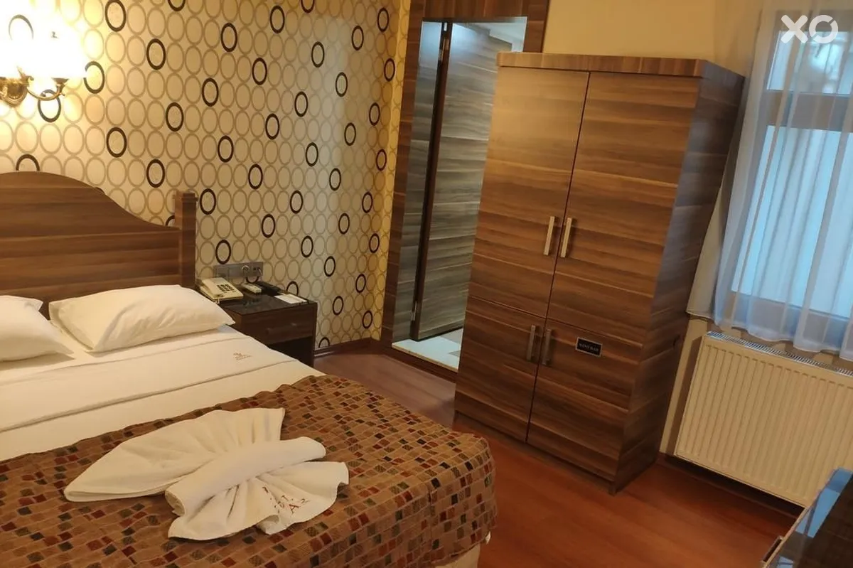 Bazaar Hotel