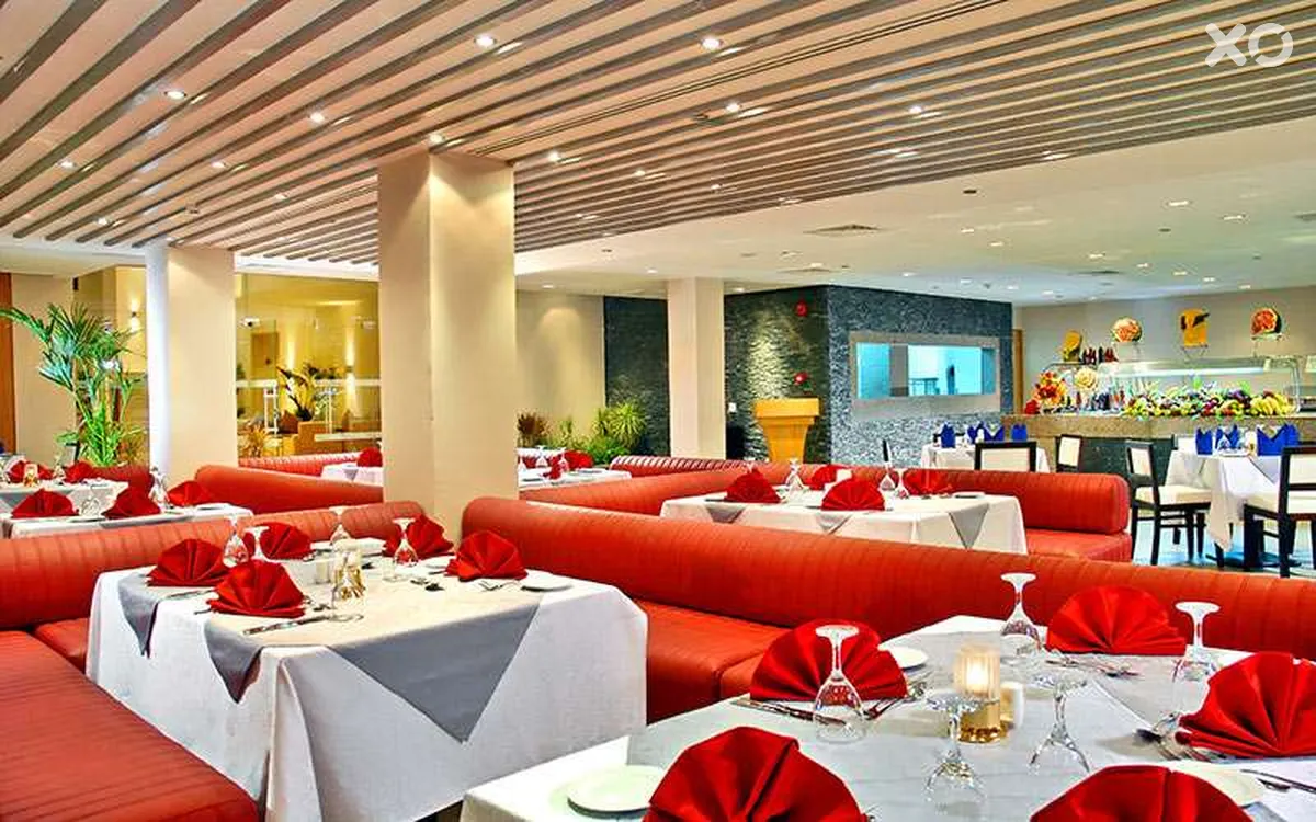 Coral Sea Aqua Club