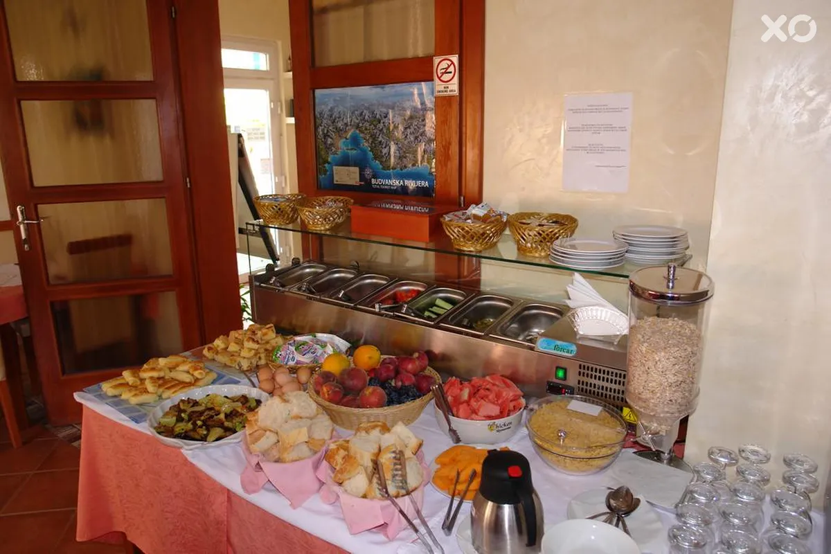 Fineso Garni Hotel