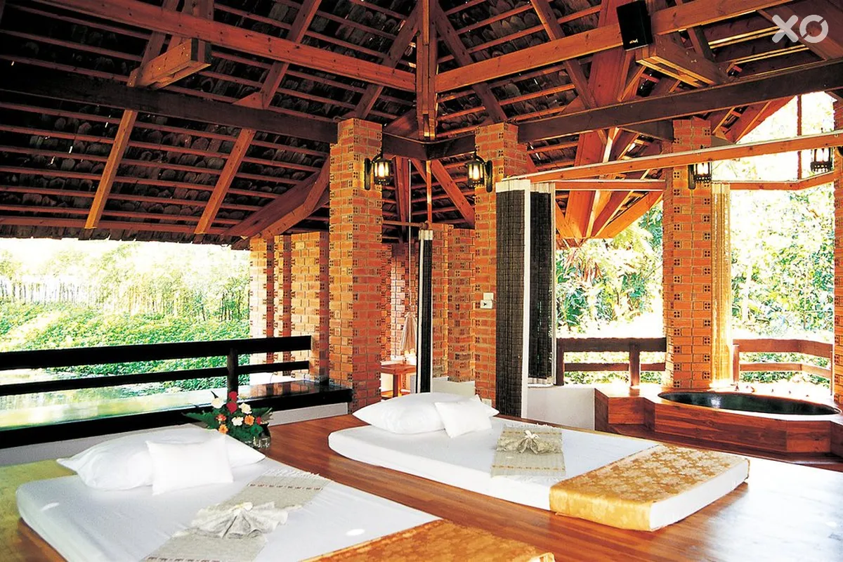 Sunset Park Resort & Spa
