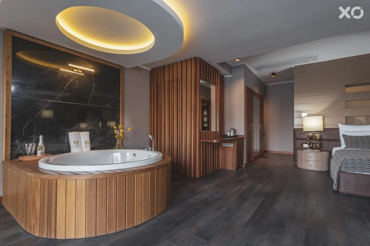 Orka Cove Hotel