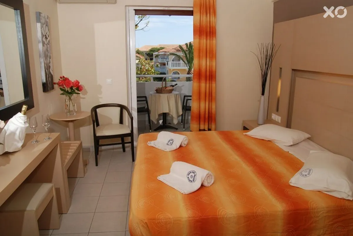 Louros Beach Hotel & Spa