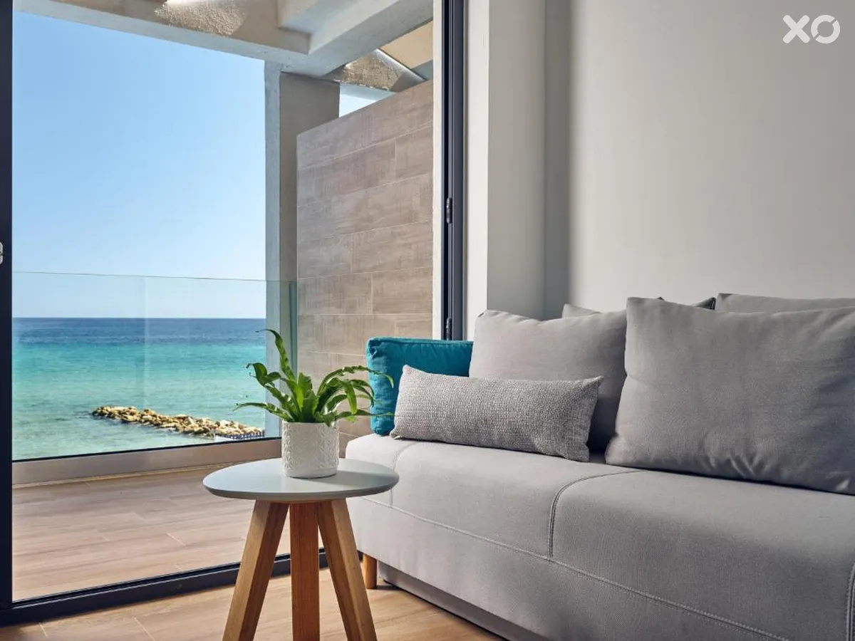 Cavo Orient Beach Hotel