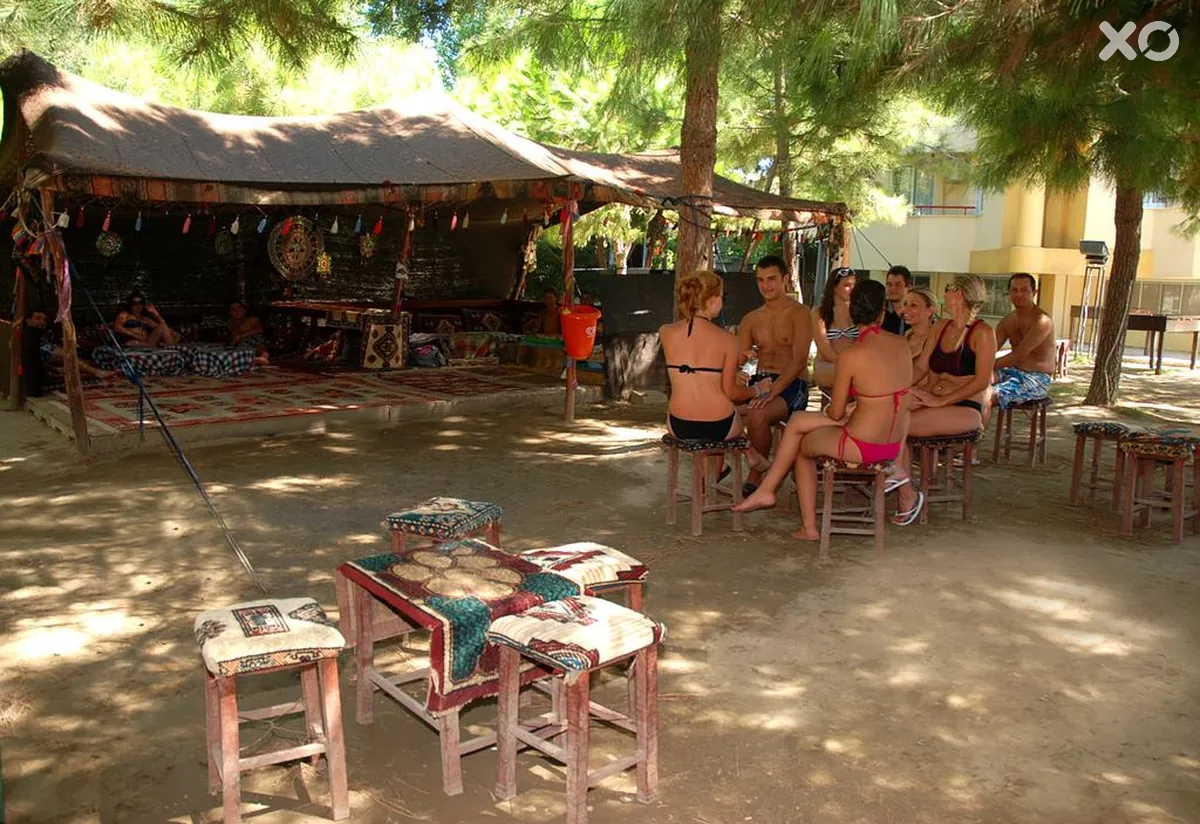 Flora Suites Hotel
