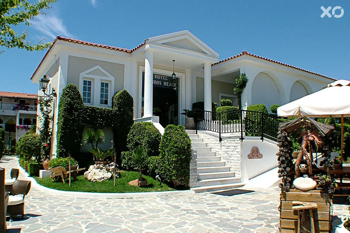 Louros Beach Hotel & Spa