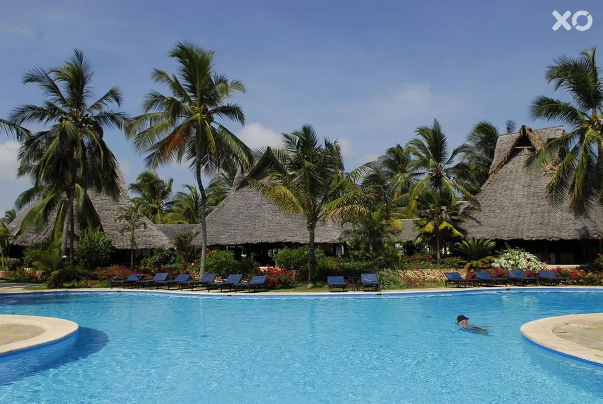 Breezes Beach Club & Spa