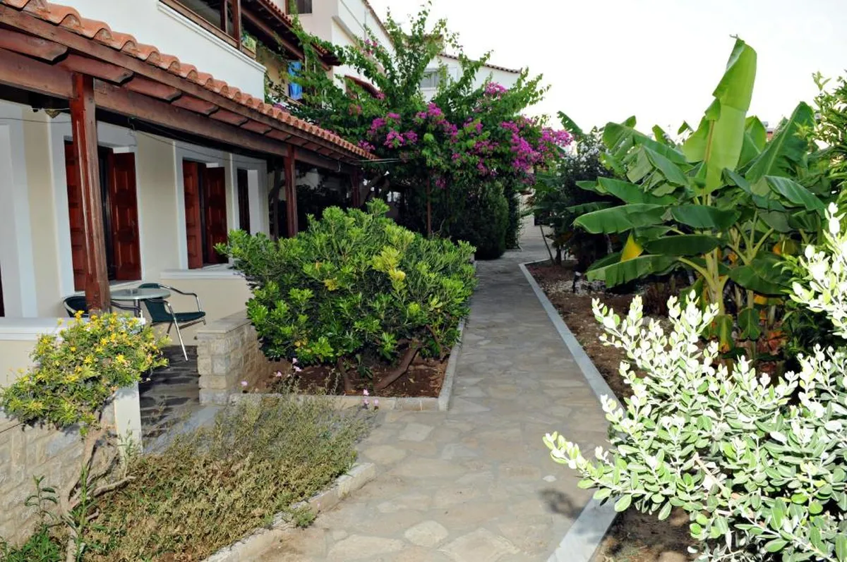 Athena Hotel