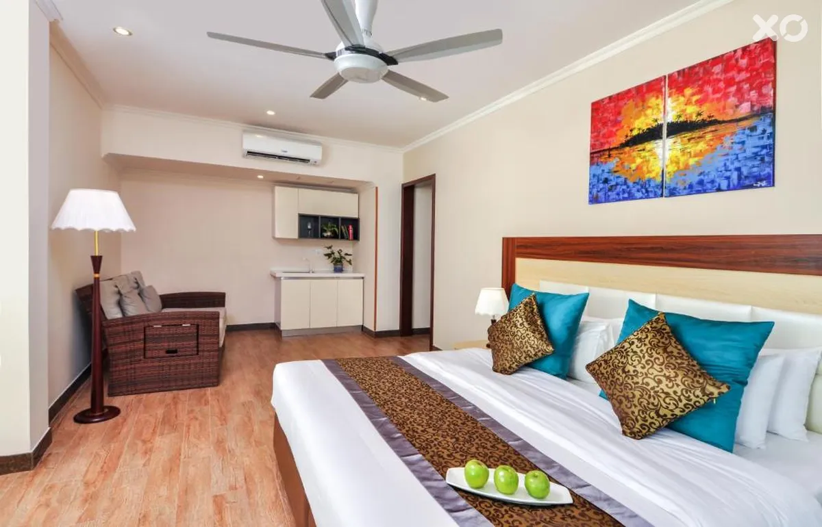 Triton Beach Hotel & Spa