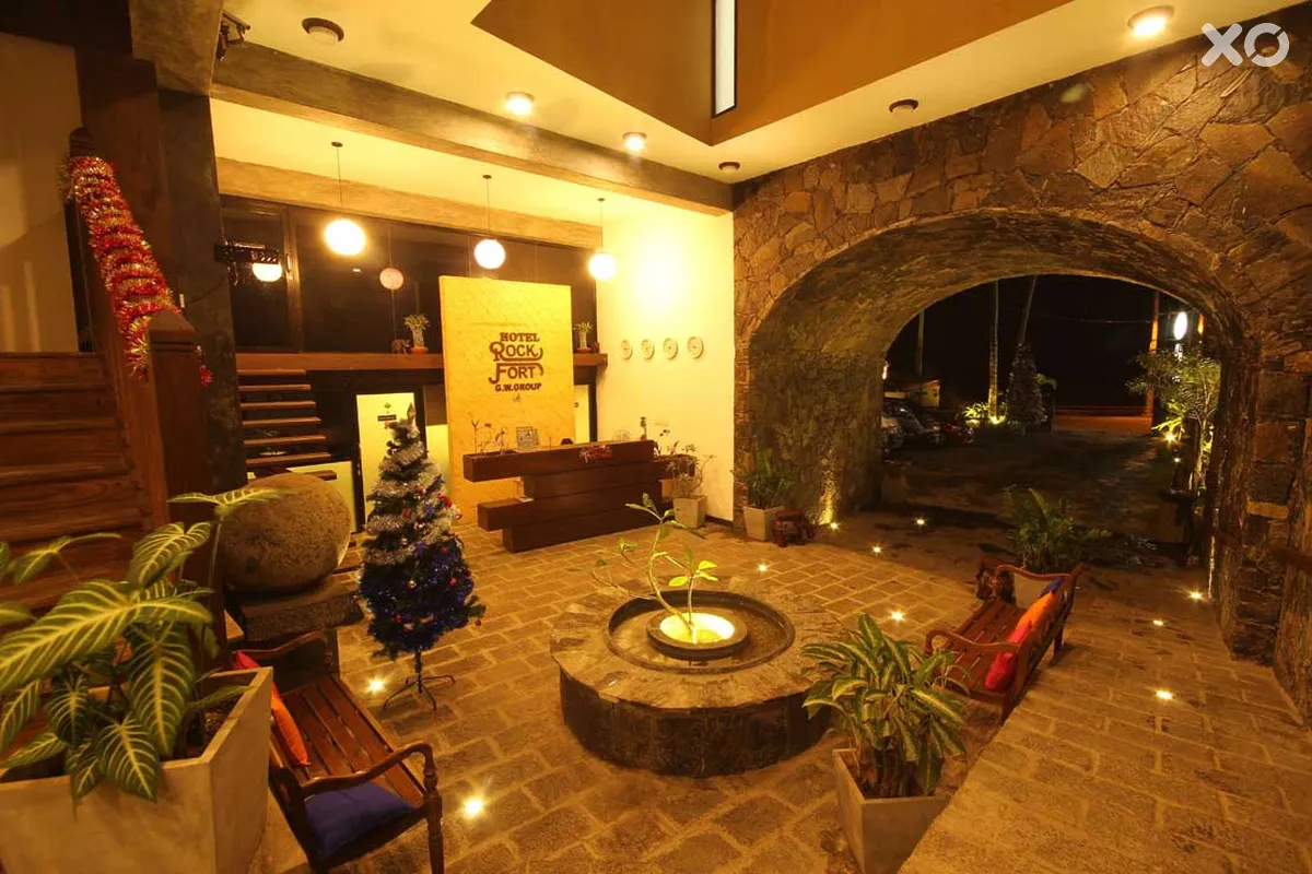 Rock Fort Hotel