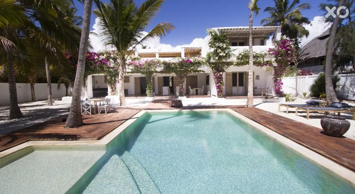 Uzuri Villa