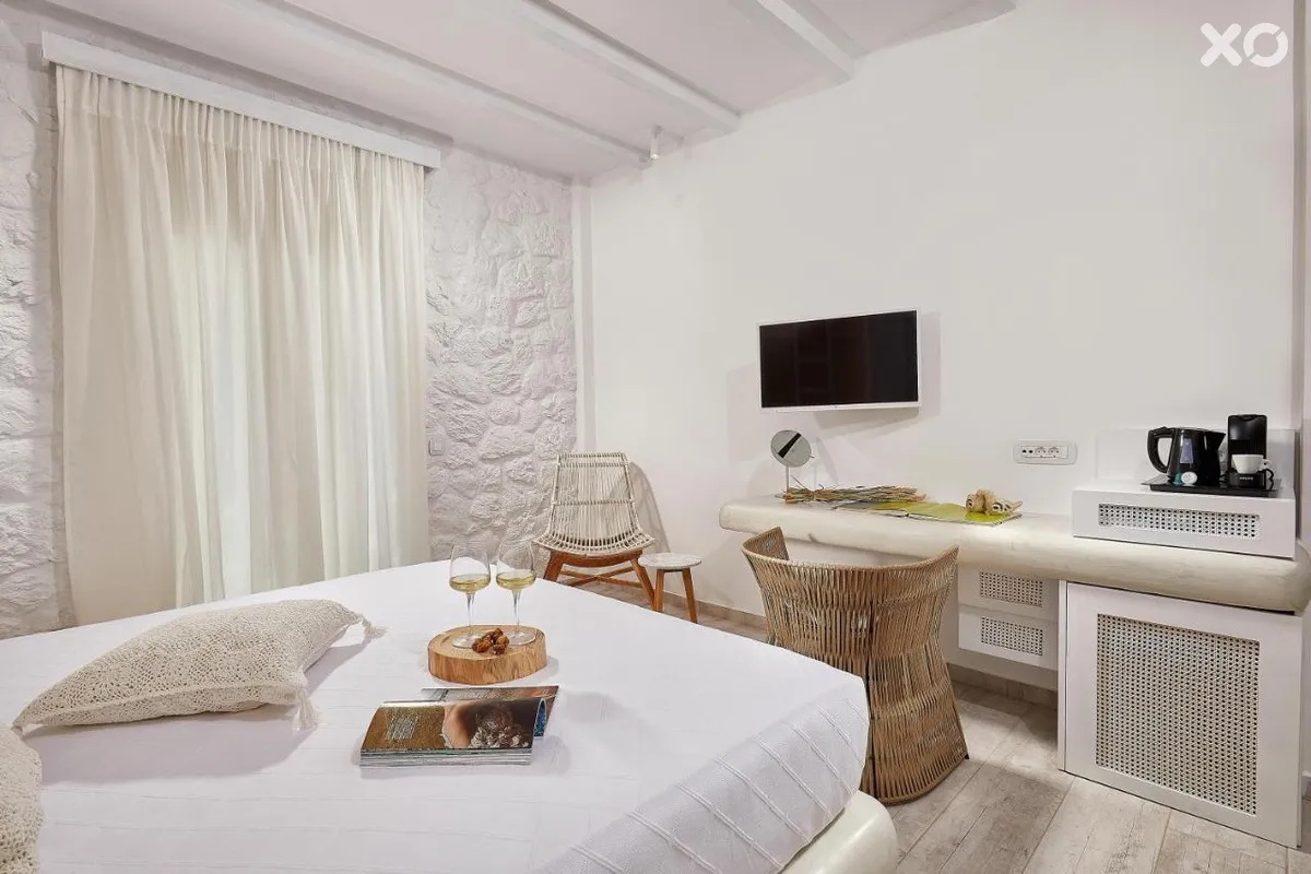 Petri Suites