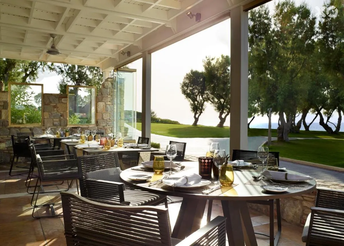 Neptune Luxury Resort