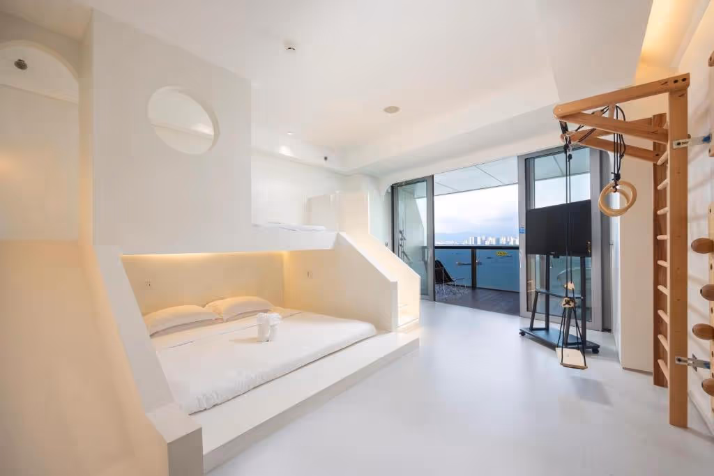 Хайнань, для тих, хто любить комфорт! Місто поруч, басейни та чудова атмосфера