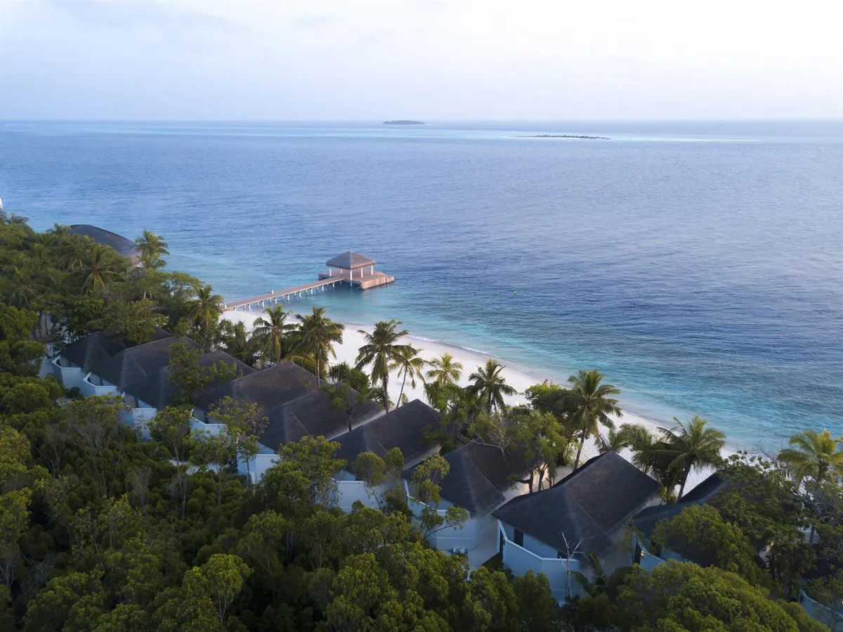 Dreamland Maldives Resort