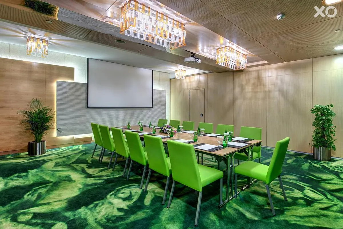 Al Khoory Executive Hotel