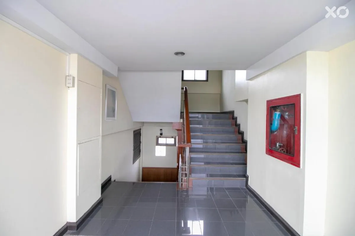 Super OYO 75385 Win Long Hotel