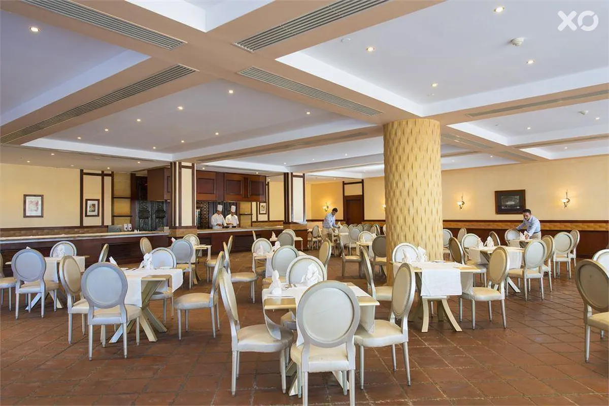 Amwaj Oyoun Resort & Spa