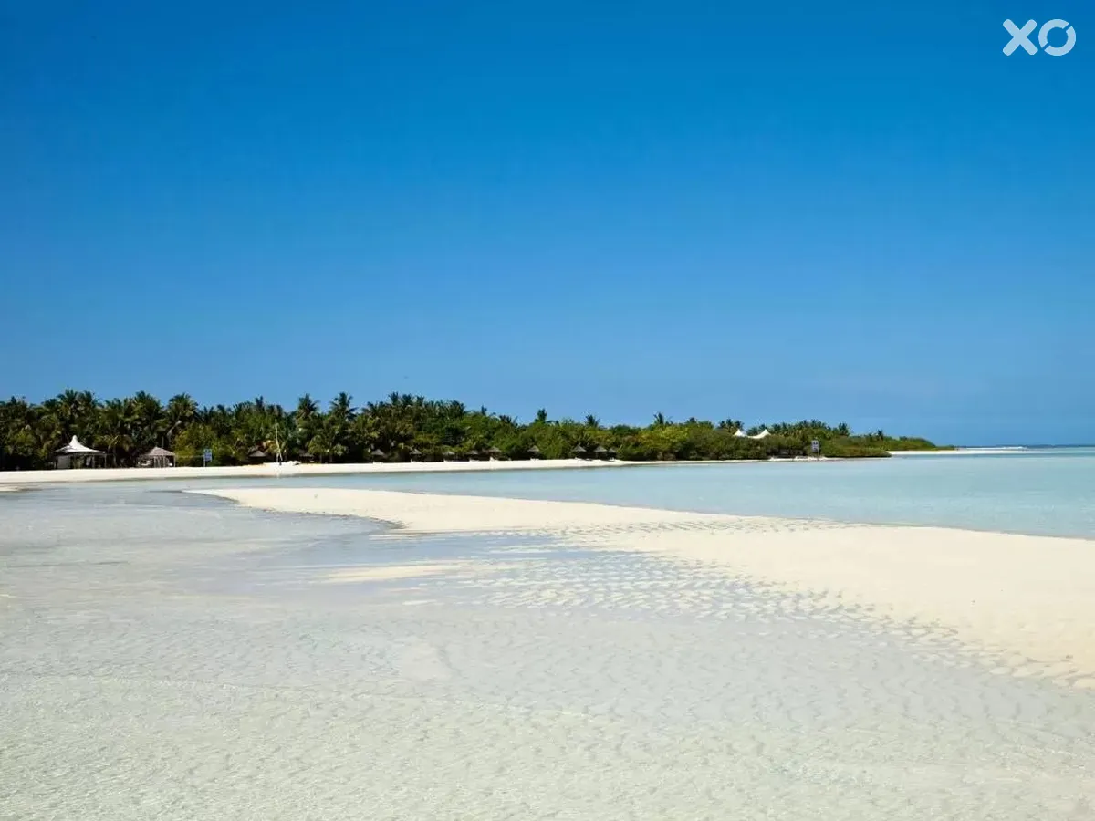Cinnamon Hakuraa Huraa Maldives