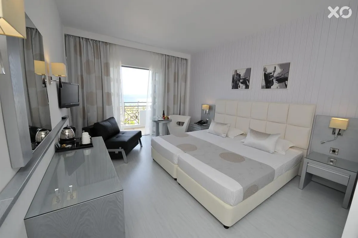 St. George Hotel Spa & Golf Beach Resort
