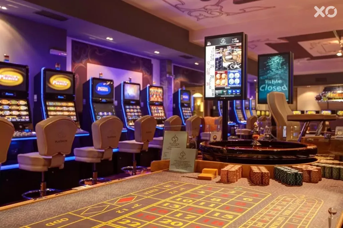 Platinum Hotel & Casino